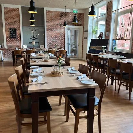 Alte Navigationsschule Rhauderfehn